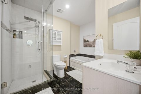 Photo 22 at 816 - 1 Ripley Avenue, Swansea, Toronto