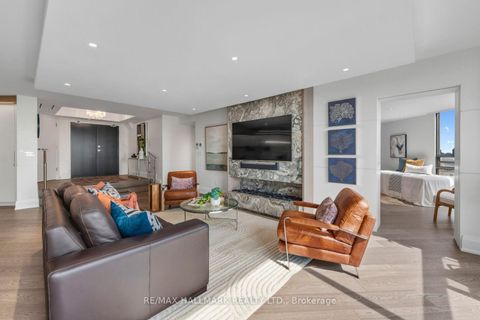 Photo 10 at 1401 - 240 Heath Street W, Forest Hill South, Toronto