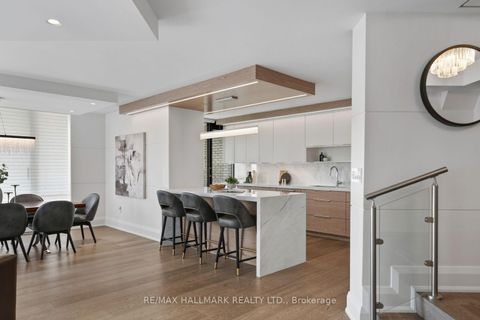 Photo 16 at 1401 - 240 Heath Street W, Forest Hill South, Toronto