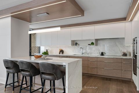 Photo 17 at 1401 - 240 Heath Street W, Forest Hill South, Toronto