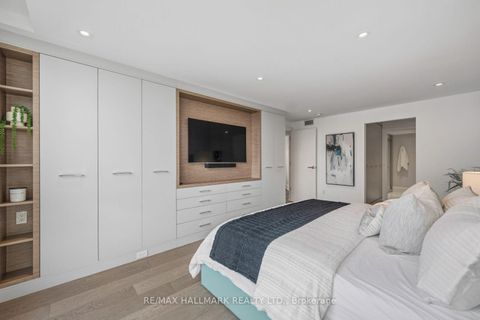 Photo 30 at 1401 - 240 Heath Street W, Forest Hill South, Toronto