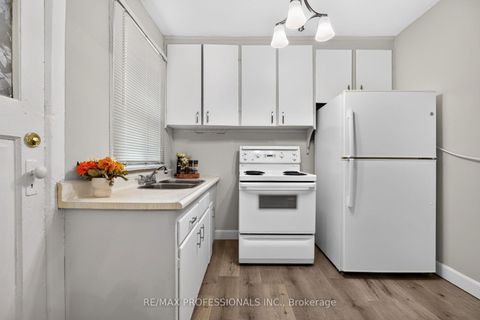Photo 21 at 262 Melrose Street, Mimico, Toronto