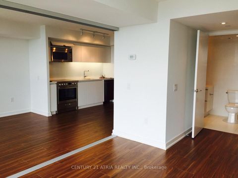 Photo 6 at 4210 - 85 Queens Wharf Road, Waterfront Communities C1, Toronto