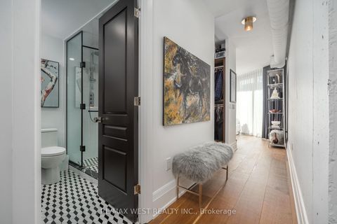 Photo 12 at 1002 - 21 Lawren Harris Square, Moss Park, Toronto
