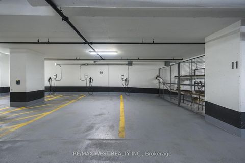 Photo 32 at 1002 - 21 Lawren Harris Square, Moss Park, Toronto