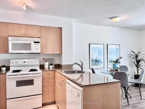 Photo 2 at 512 - 361 Front Street W, Waterfront Communities C1, Toronto