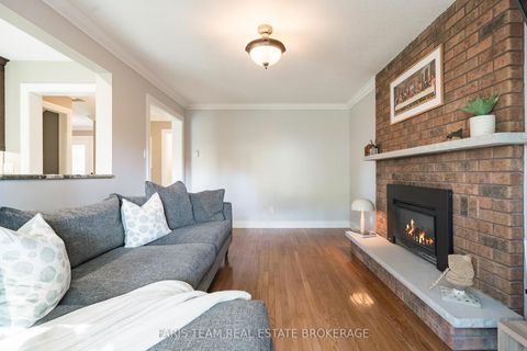 Photo 9 at 61 Oakridge Drive, Sunnidale, Barrie