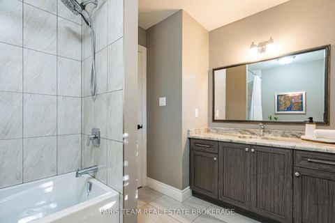 Photo 17 at 61 Oakridge Drive, Sunnidale, Barrie