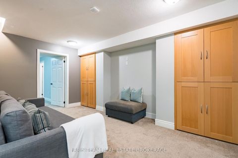 Photo 18 at 61 Oakridge Drive, Sunnidale, Barrie