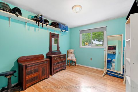 Photo 16 at 69 Virginia Boulevard, Virginia, Georgina