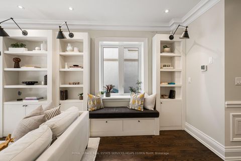 Photo 3 at 130 Donlea Drive, Leaside, Toronto