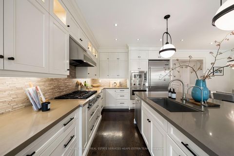 Photo 8 at 130 Donlea Drive, Leaside, Toronto