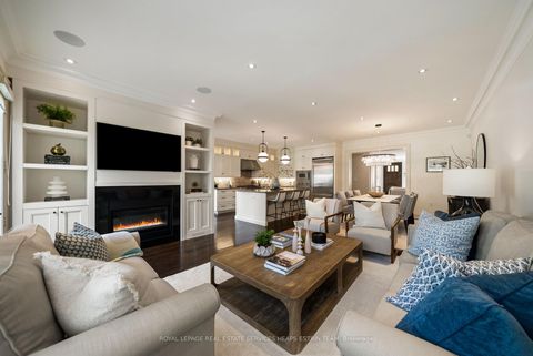 Photo 10 at 130 Donlea Drive, Leaside, Toronto