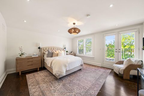 Photo 12 at 130 Donlea Drive, Leaside, Toronto