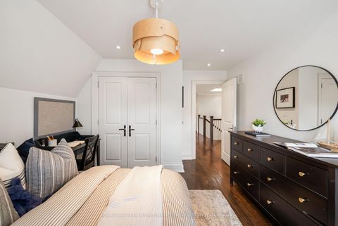 Photo 18 at 130 Donlea Drive, Leaside, Toronto