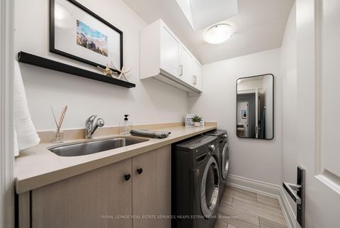 Photo 24 at 130 Donlea Drive, Leaside, Toronto