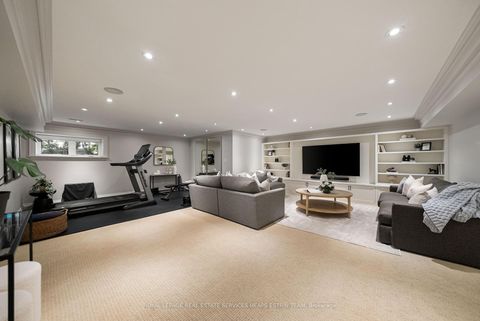 Photo 27 at 130 Donlea Drive, Leaside, Toronto