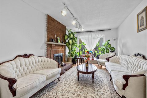Photo 5 at 26 White Boulevard, Brownridge, Vaughan
