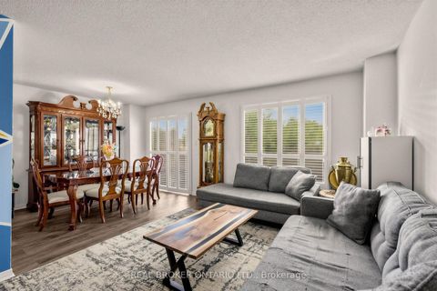Photo 7 at 26 White Boulevard, Brownridge, Vaughan
