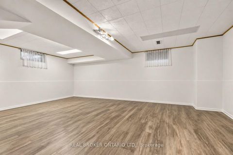 Photo 30 at 26 White Boulevard, Brownridge, Vaughan