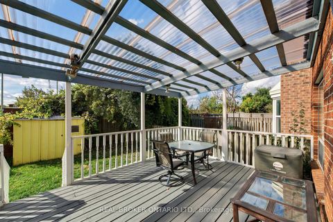 Photo 33 at 26 White Boulevard, Brownridge, Vaughan