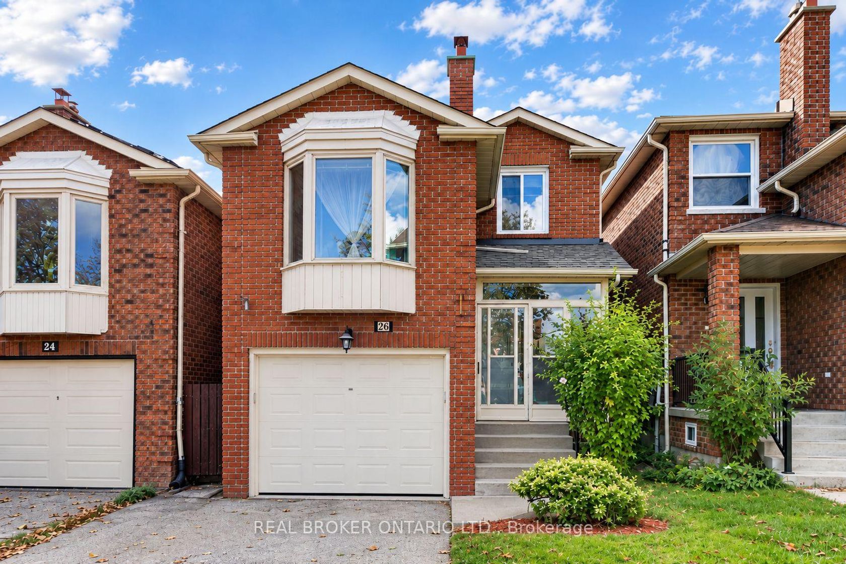 26 White Boulevard, Brownridge, Vaughan photo number 2
