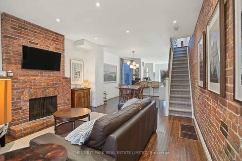 Photo 4 at 15 Millbrook Crescent, North Riverdale, Toronto