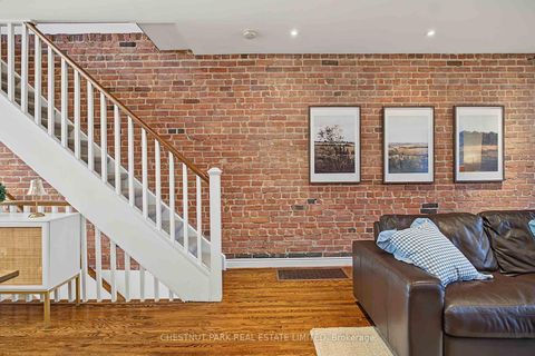 Photo 14 at 15 Millbrook Crescent, North Riverdale, Toronto