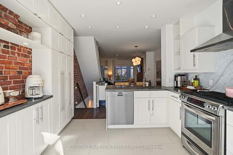 Photo 17 at 15 Millbrook Crescent, North Riverdale, Toronto