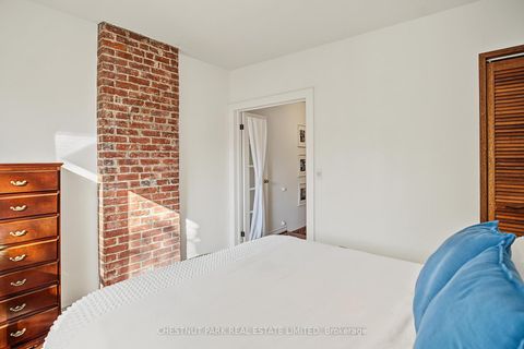 Photo 23 at 15 Millbrook Crescent, North Riverdale, Toronto