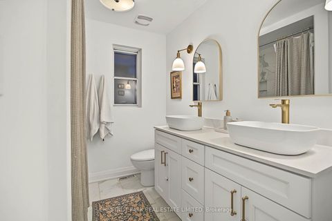 Photo 28 at 15 Millbrook Crescent, North Riverdale, Toronto