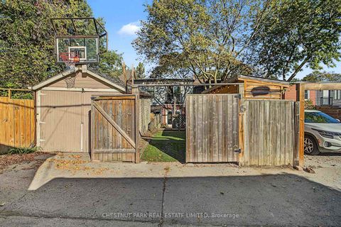 Photo 43 at 15 Millbrook Crescent, North Riverdale, Toronto