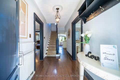 Photo 4 at 38 Yonge Boulevard, Lawrence Park North, Toronto