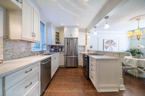 Photo 17 at 38 Yonge Boulevard, Lawrence Park North, Toronto