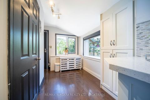 Photo 20 at 38 Yonge Boulevard, Lawrence Park North, Toronto