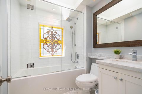 Photo 28 at 38 Yonge Boulevard, Lawrence Park North, Toronto