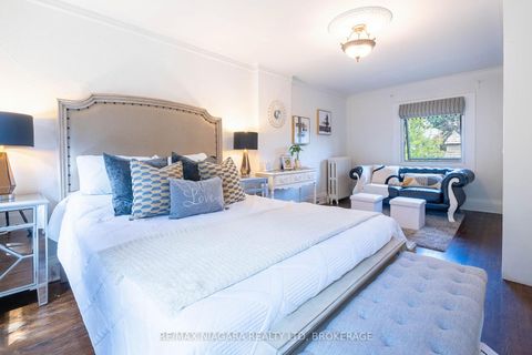 Photo 33 at 38 Yonge Boulevard, Lawrence Park North, Toronto