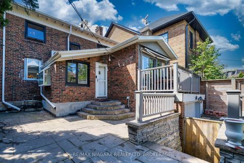 Photo 39 at 38 Yonge Boulevard, Lawrence Park North, Toronto