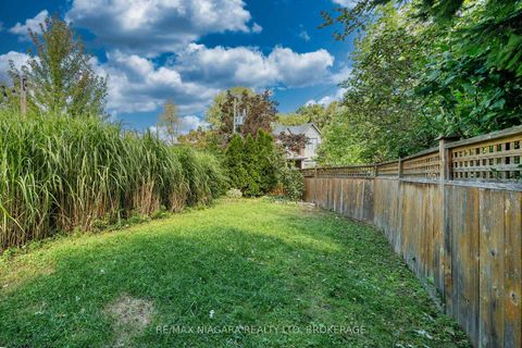 Photo 40 at 38 Yonge Boulevard, Lawrence Park North, Toronto