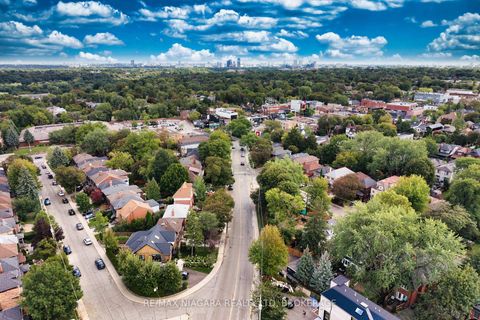 Photo 44 at 38 Yonge Boulevard, Lawrence Park North, Toronto