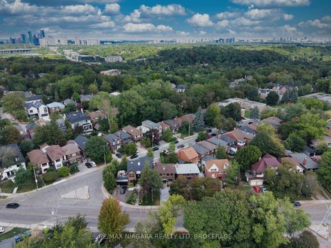 Photo 46 at 38 Yonge Boulevard, Lawrence Park North, Toronto