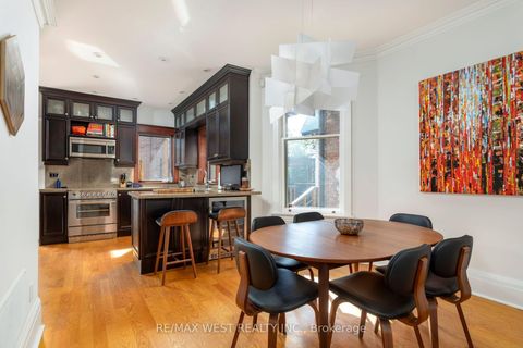 Photo 10 at 81 Chelsea Avenue, High Park North, Toronto