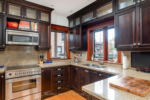 Photo 12 at 81 Chelsea Avenue, High Park North, Toronto