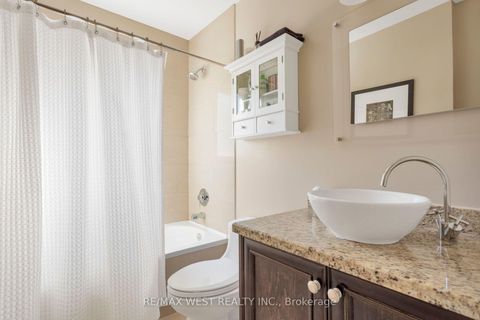 Photo 24 at 81 Chelsea Avenue, High Park North, Toronto