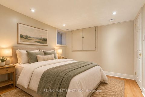 Photo 39 at 81 Chelsea Avenue, High Park North, Toronto