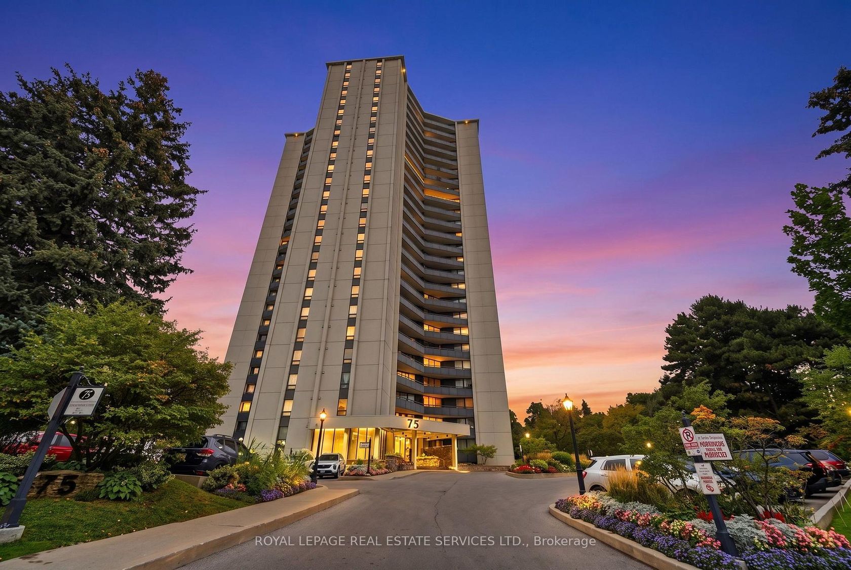 1502 - 75 Graydon Hall Drive, Donalda, Toronto 