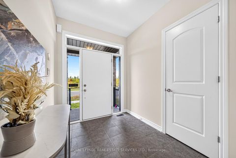 Photo 7 at 25 Garrett Styles Drive, Keswick South, Georgina
