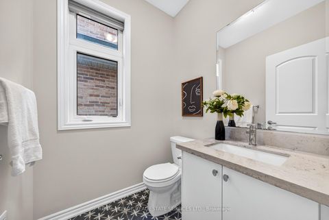 Photo 8 at 25 Garrett Styles Drive, Keswick South, Georgina