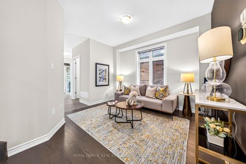 Photo 10 at 25 Garrett Styles Drive, Keswick South, Georgina