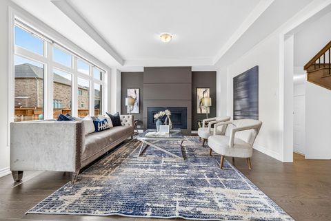 Photo 12 at 25 Garrett Styles Drive, Keswick South, Georgina